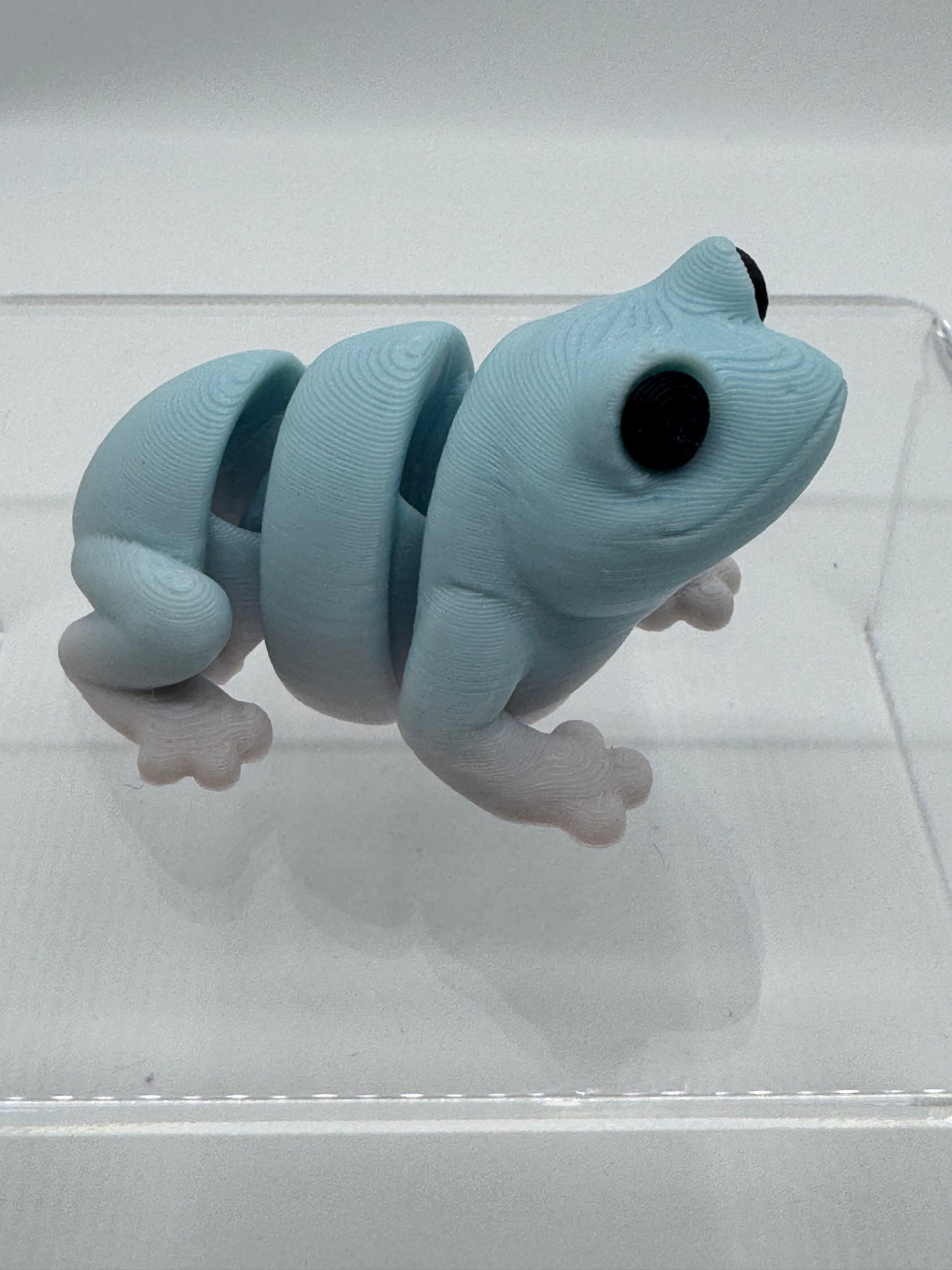 Articulated Plush Frog Toy: Flexible Jointed Collectible