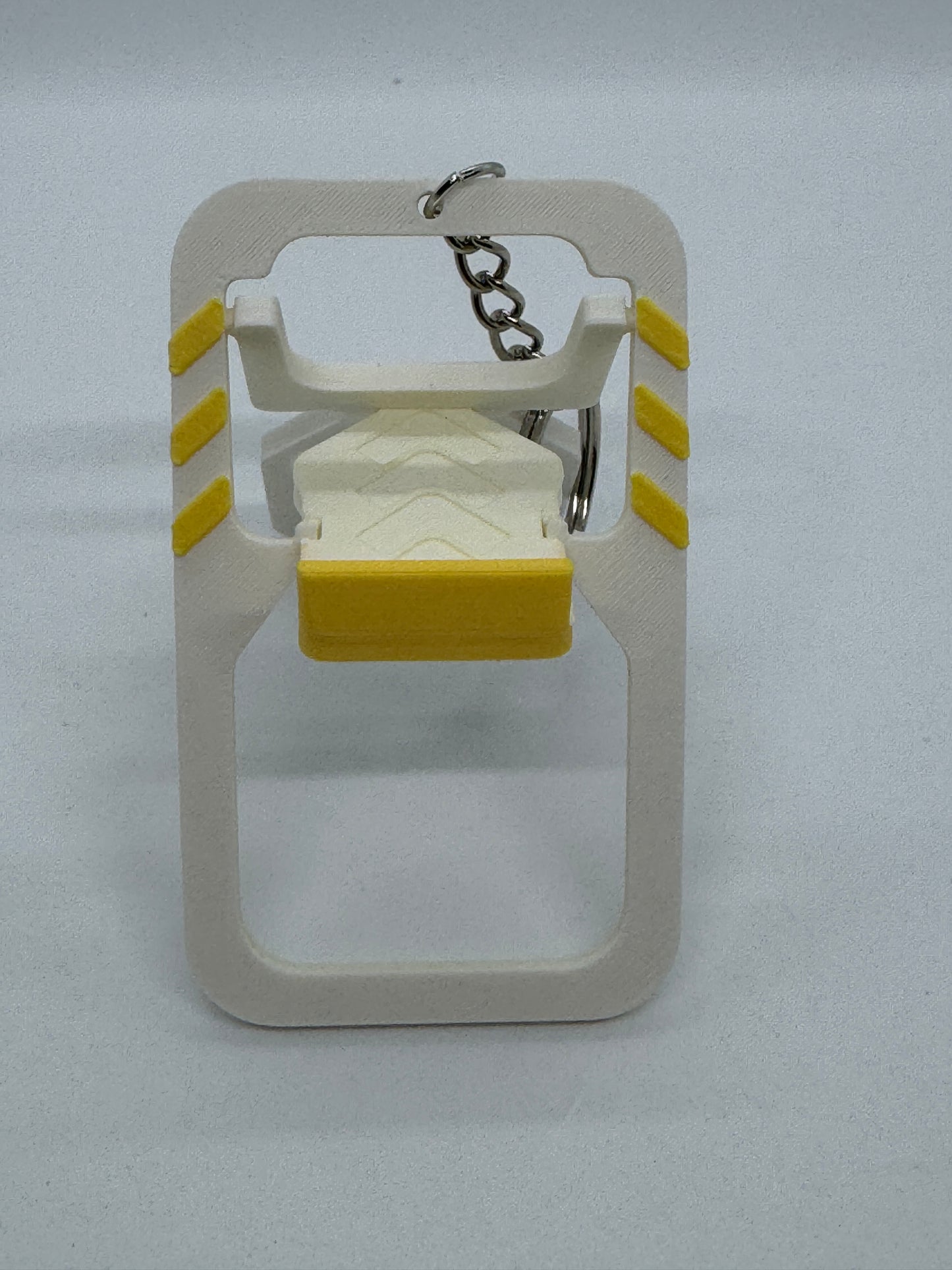 Compact Folding Phone Stand Keychain – Portable and Durable