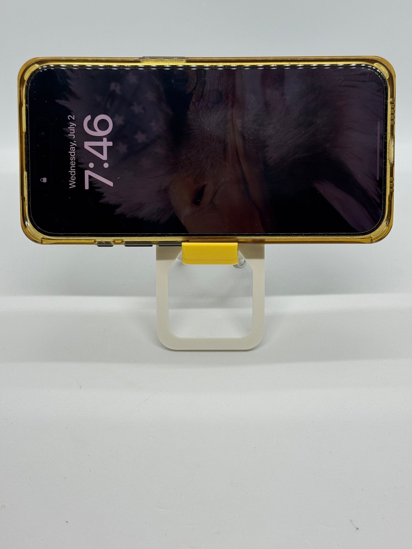 Compact Folding Phone Stand Keychain – Portable and Durable