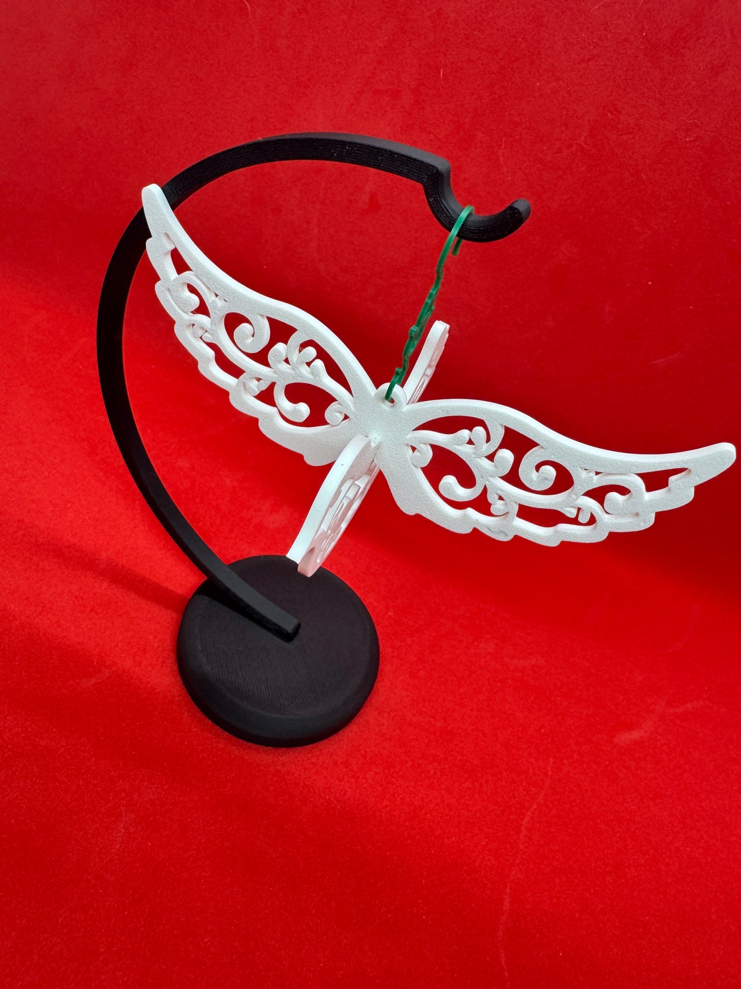 Elegant 3D Printed Christmas Bird Ornament – White Filigree Holiday Decoration
