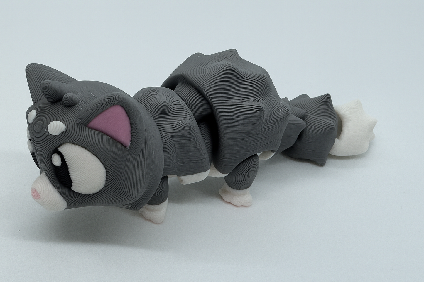Flexible Gray Kitten Figurine - 3D Printed Articulated Cat Toy for Desk Fidgeting and Collecting