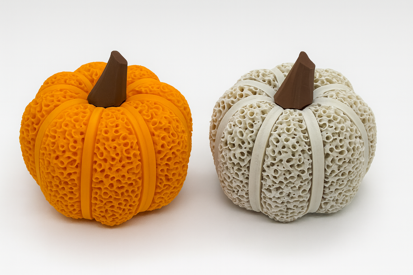 Glowing LED Pumpkin – Light-Up Halloween Decoration with Unique Pattern