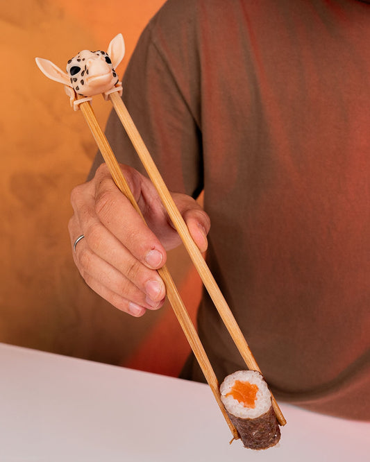 Giraffe Chopstick Helper | Animal Chopstick Trainer | Cute Sushi Aid for Kids/Beginners | Fun Kitchen Gadget Sushi Gift
