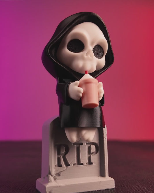 Grim Reaper Figurine – Cute Skeleton Drinking Milkshake – Spooky Gothic Desk Buddy – Funny RIP Tombstone Collectible – Halloween Shelf Decor